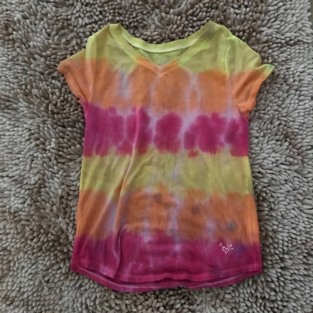 Girls justice shirt